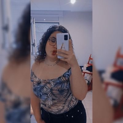 Ainoaa25847869's profile picture. Escribir bien es de guapas, rectificar es de mises👑.