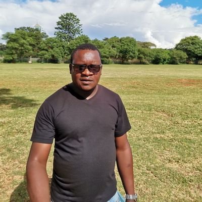 mandibless's profile picture. Journalist  #EnvironmentalJournalist #ClimateChangeenthusiast  #ZimEconomicWarVeteran, apiculture