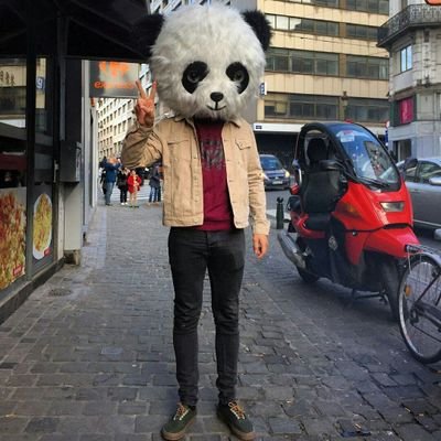 menyalcubo's profile picture. Life performer