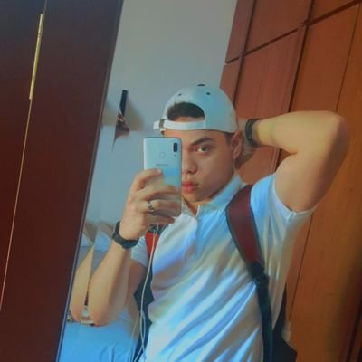 Colmenarescj20's profile picture. Dude, Idk, I'm just here living.