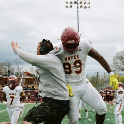 Varsity DL Coach @CardinalHayesFB • CHSFL AAA 🏆 ‘16, ’19, ‘23 • NEW YORK STATE CHAMPS 2023