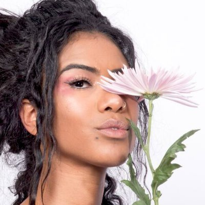 SammyVerde's profile picture. Designer. Interested in Arts, Social Impact, Innovation, Fashion & Culture. IG :@sammygreen.jpg
I also dance!