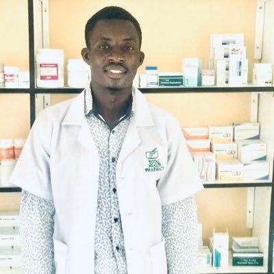 Pharmacist | Wanderlasting ❗️⬆️ | Christian ✝️ Fitness addict 💪🏾