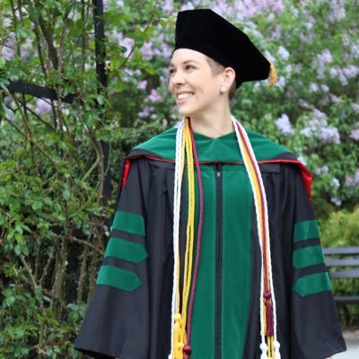 Prehospitalist & flight physician in training @nmemsfellowship 🚑🚁 Roc trained @URMC_EM 🌸 Proud #firstgen physician + IMG @stgeorgesu 🇬🇩 Adventurer 🌍