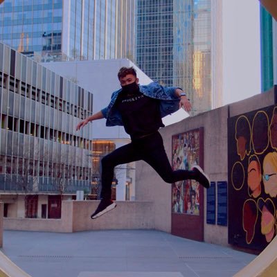 dylanpham96's profile picture. 