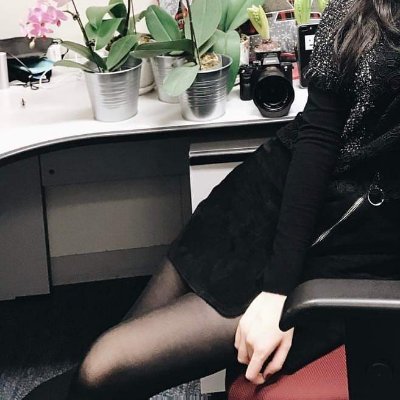 I play the game for my own interest. I am always seeking for right partners. Just show your loyalty to me.

#香港女王 #香港女s #收奴 #香港女主