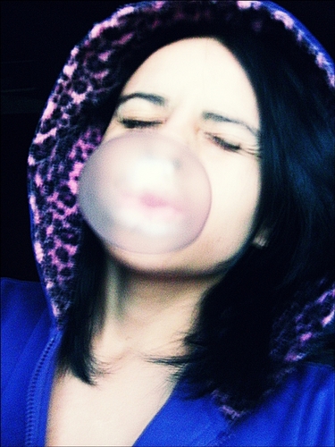 • me dissérαm que quαnto mαior o sonho , mαioor o tombo³ .
Mααs perαii . Quem disse que eu tenho medo de cαir ? ;)