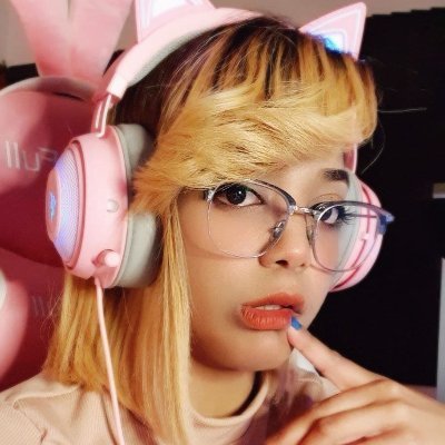 KathyCodii's profile picture. Solo una chica amante a los videojuegos que comparte su pasión con los demás 🤗