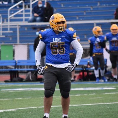 Class of 22’| Lockport Varsity DE #52| Senior Captain| 3.7 GPA| 6’2 270 lbs