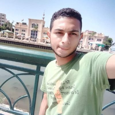 Muslim 🕋,,,The good example for me is _prophet Muhammad_( peace be upon him ) ,,, Faculty of Commerce,,,fan of Al Ahli 🦅,,Hala Madrid ❤️ 74❤️Trika