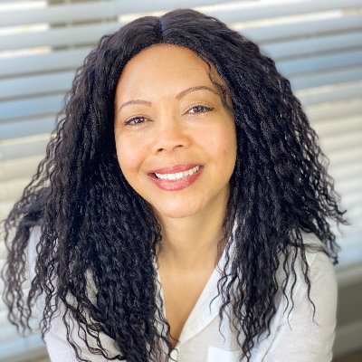 Luv Mrk CEO, Author, Transformation Speaker. I'm dedicated in having us dismantle sources that condition us to devalue self & others. #positiveselfidentity #DEI