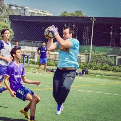 Carlos r Profile