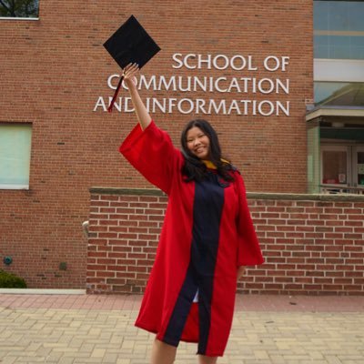 rutgers ‘21🎓 ‘23 mlis @rutgerscomminfo 📚• EvoAnthro 👩🏻💻• archaeology 🥼• osteo 🦴• medieval euro history 👑 • pub hist ℹ️• acad lib 💳• tweets my own 🧠