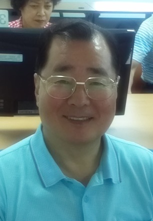 기독교인 입니다 새생명교회와 참나무비전학교에서 봉사하고 있습니다. 생물을 가르치고 있으며, 수지침으로 동아리 활동을 이끌고 있습니다.