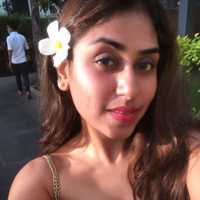 chocolateyNupur's profile picture. 