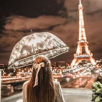 Adriann21933051's profile picture. I am a super Girl