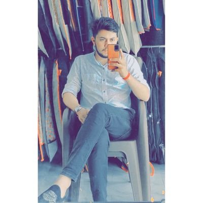Dharmpalsinh_88's profile picture. Trust the process of your progress.✌️