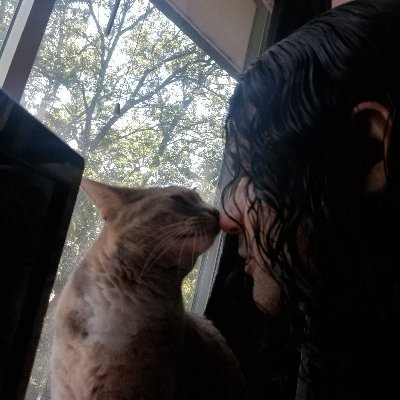 mikguel_'s profile picture. Monte Espina, Oil Spill, The Watermelon is not Orange. Free improv, composition, blackish+ metal, collaborations, ethnomusicology, all the animals, & hugs
