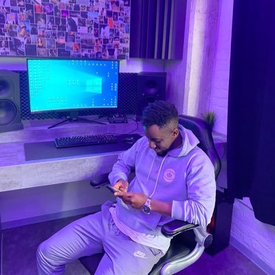 JeanCloud808's profile picture. Beatmaker /Producer / Artist from Germany 
Creating some Vibez 💜☁️