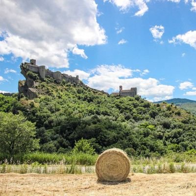 Coolest castle in Abruzzo, Italy, the best place for your trips, your music video, your movies, your Instagram stories and your dreams