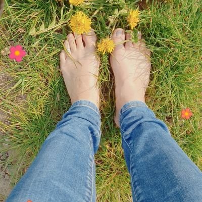 YogaThirza's profile picture. Psychosociaal therapeut, Yogadocent, Mind-Walk®️ Trainer, proudmomof3 
https://t.co/WQqagO3l8a…