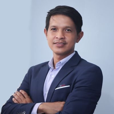 Serey_RithJ's profile picture. Be ur self. Follow ur big dream.