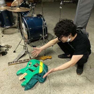 name0110b's profile picture. 【Bassist】Live support:ycm/Oh my!/4na/OAITECONTE/仕事のご依頼はDMで承ります。