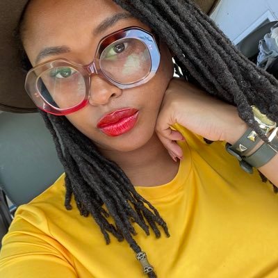 I will never have a lot of followers because my block game too strong. 🤷🏾‍♀️🙅🏽‍♀️💨Phenomenal Woman.❤️💋 dreadhead beauty from the bay. Artsy Empath.