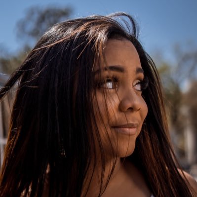 Live Laugh Love Life IG: @madam_stcyre Architect & Serial Investor