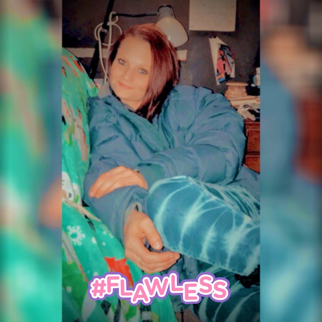 😈$avageQueen😈 ✨2️⃣8️⃣✨ 💍Happily Taken💍 💕Proud Mom of 2️⃣💕 🍩Dunkin is Lifeee🍩 🖤Positive Vibes Only🖤 💋Muahhh💋