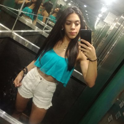 Alee_giii's profile picture. 