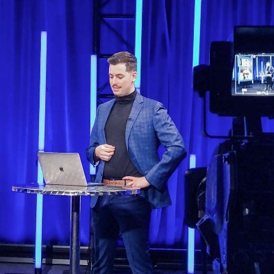 sebassssssst's profile picture. I enjoy politics, music, food & tech