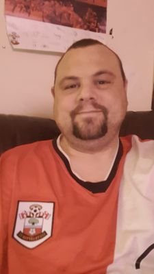 hi my name is Christopher  Southampton  fc  bull I'm 39 from the UK  I'm a Southampton  fan fan