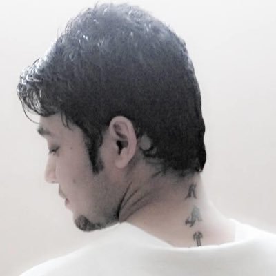 RaajSin29459733's profile picture. Be positive about yourself. Make sure it is upbeat and positive. But not too arrogant. Or people may get turned off...!!