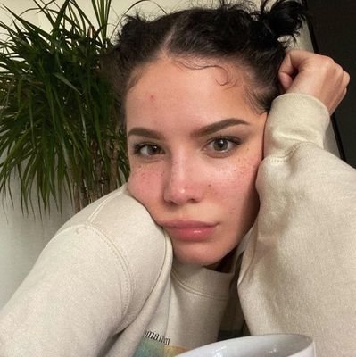 painfull_shit's profile picture. • I’ve been thinking too much (help me) •