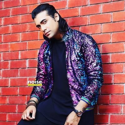 I am Indian singer
my name is jubin nautiyal