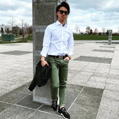 shin_denim's profile picture. 北海道に服屋を開きたい25歳です。 Instagramフォロワー6000人突破中！👖ユニクロやGUを使ったオトナコーデ、デニムコーデ、スポーツコーデが得意です✌🏻