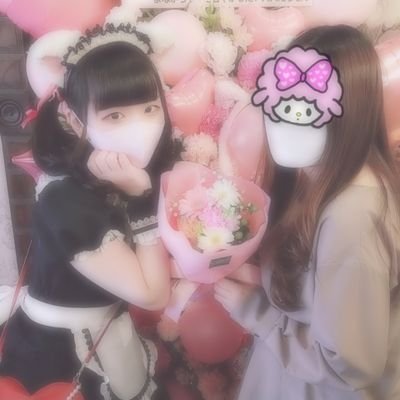 救世主は君のありがとう #きょうもまなかにめろめろちゅ(@manaka_zettai)/かりんさん(@rincent_karin)とのツーショですぐふざける芸人