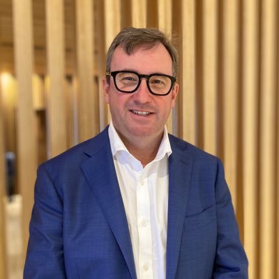Financial Services professional looking to make a difference to people’s lives, Husband and Father , PhD student , Runner, Studying science of well-being