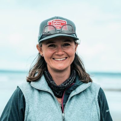 Planetary geologist @OxUniEarthSci. Fan of magnets, particularly the tiny space and fridge variety. Likes 🏃♀️🚣♀️🚴♀️🏞🐈🍺🧗♀️