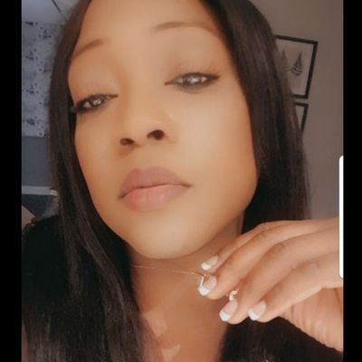 Anna Awoliyi Profile