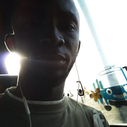am a single dad who is here to meet nice and great people around the world