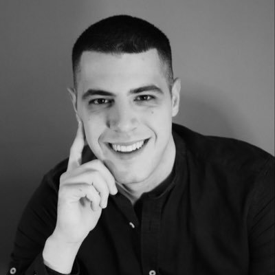 papadakistwit's profile picture. Product @ Fimble