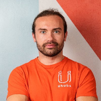 Co-founder @uhubsuk On a mission to help 1 billion people realise their potential
