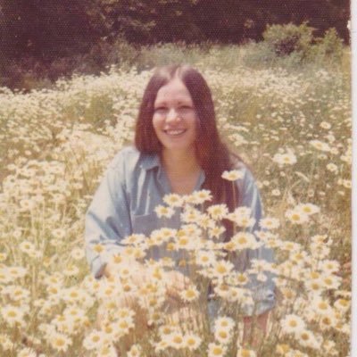 Jwall9440Joni's profile picture. NO DMs please. I love animals & birds, sea life & flowers. Somedays I’m happy & somedays I’m blue. I like to hand sew dolls & also to quilt. NO DMs please.