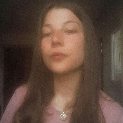 tugcegokceee's profile picture. 