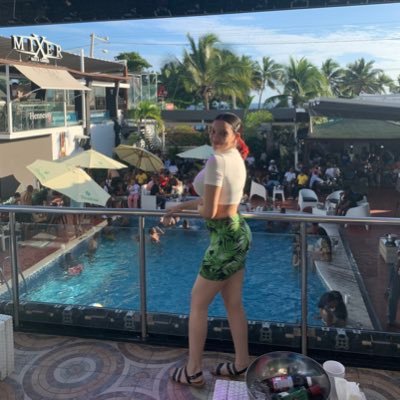 19💙/ Dominicana🇩🇴/ 🇺🇸📍🗽/ “Only God Can Judge Me”🙌🏻