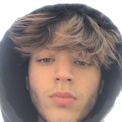 louismars_'s profile picture. nyc — paris