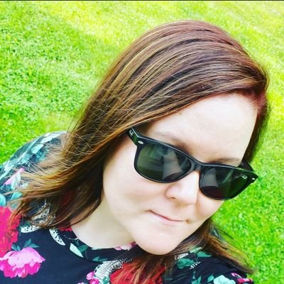etrnldmpstrfire's profile picture. Book obsessed. Football addict. Dog mom. Cat slave. Fighting the good fight. Mostly here for the dog/cat tweets. #LoveIsLove
❤️🧡💛💚💙💜