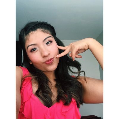 Content Marketer; en mis ratos libres, Productora Audiovisual🎬
📝 Tengo algo que contarte
✨ SDA